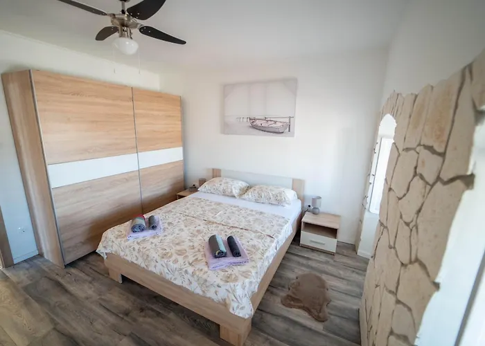 Paradiso Lejlighed *