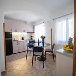 Apartment Paradiso *