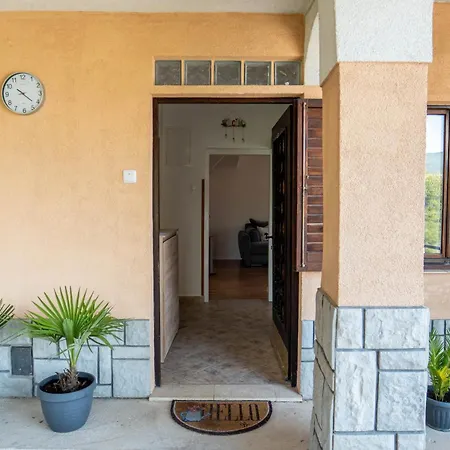 Paradiso Apartman *